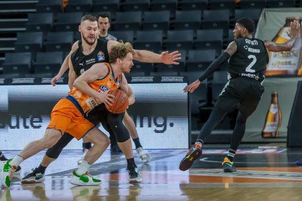 还通过丰富 还通过丰富