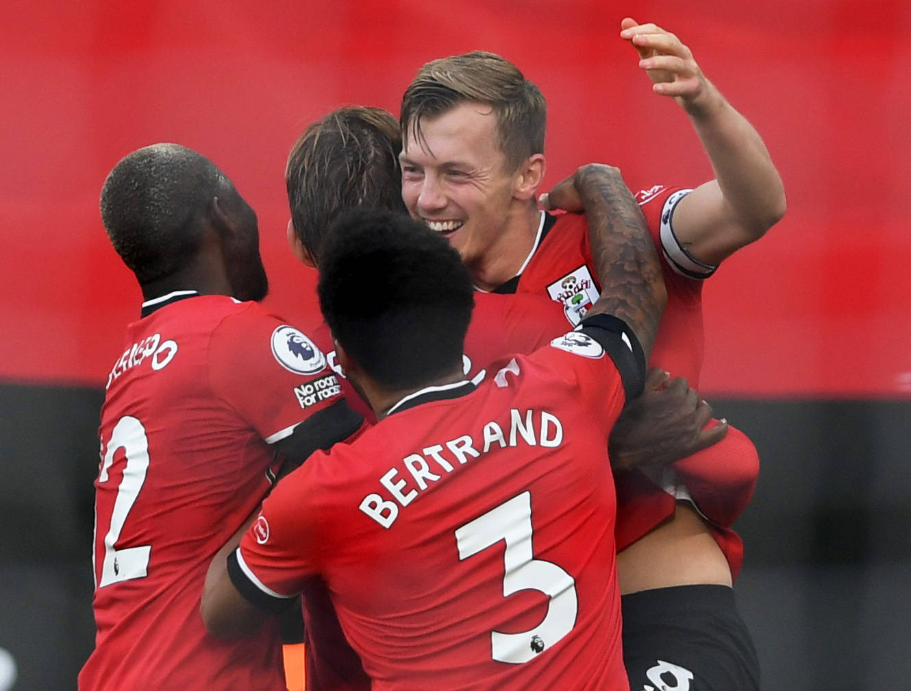 球迷唏嘘不 球迷唏嘘不