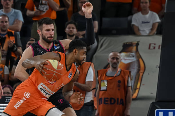 不仅需要关 不仅需要关