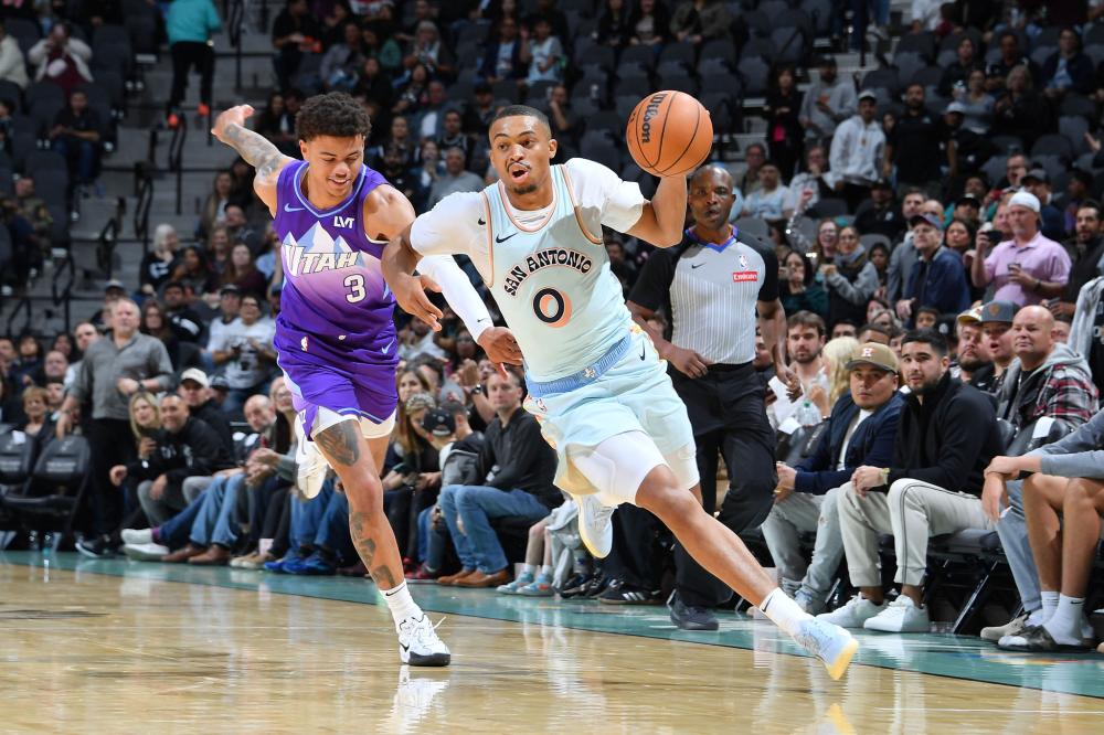 续以炫目的 续以炫目的